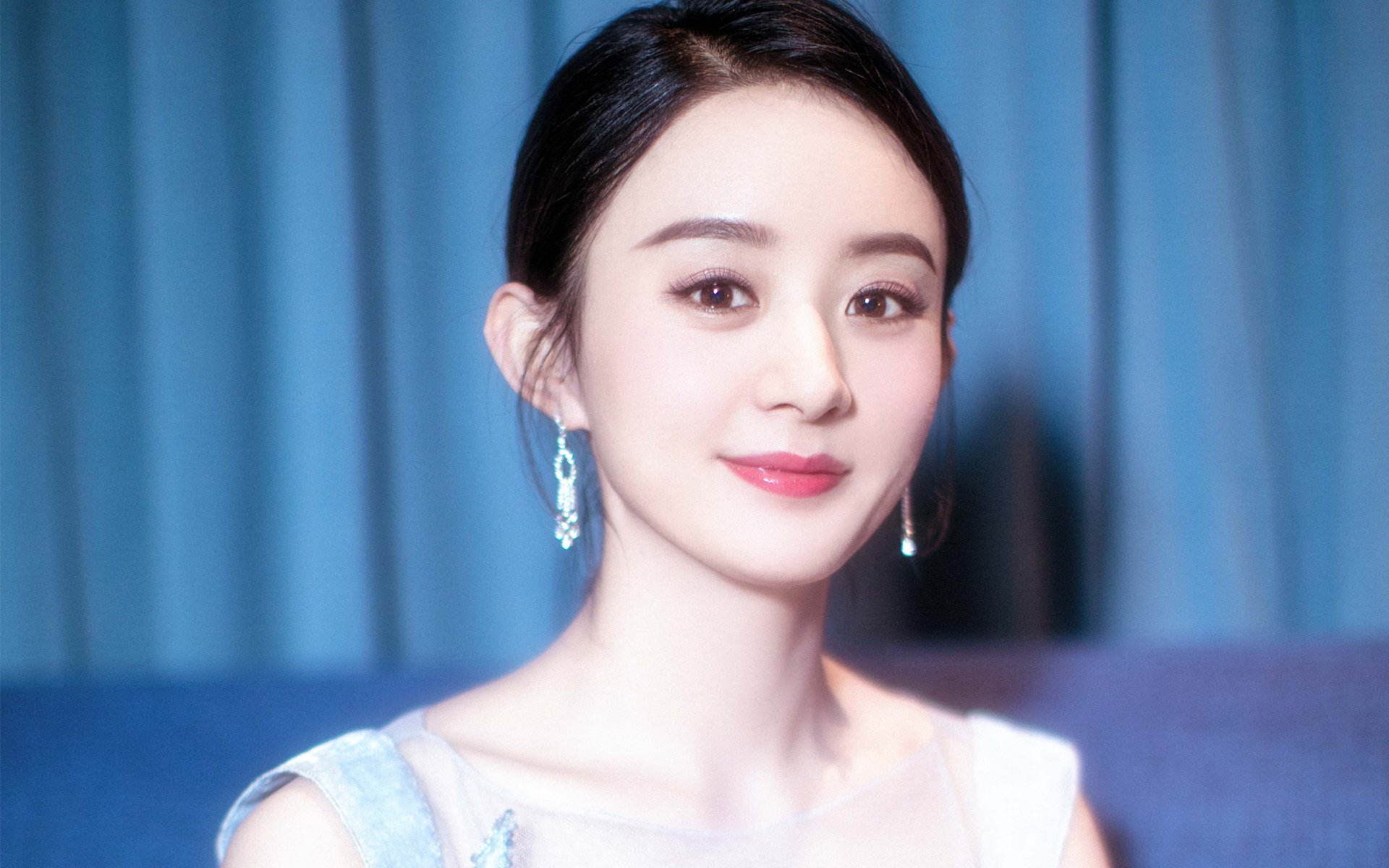 爱游戏体育平台-欧洲预选赛引发球迷热议，到底是运气还是实力？，欧洲预选赛推荐