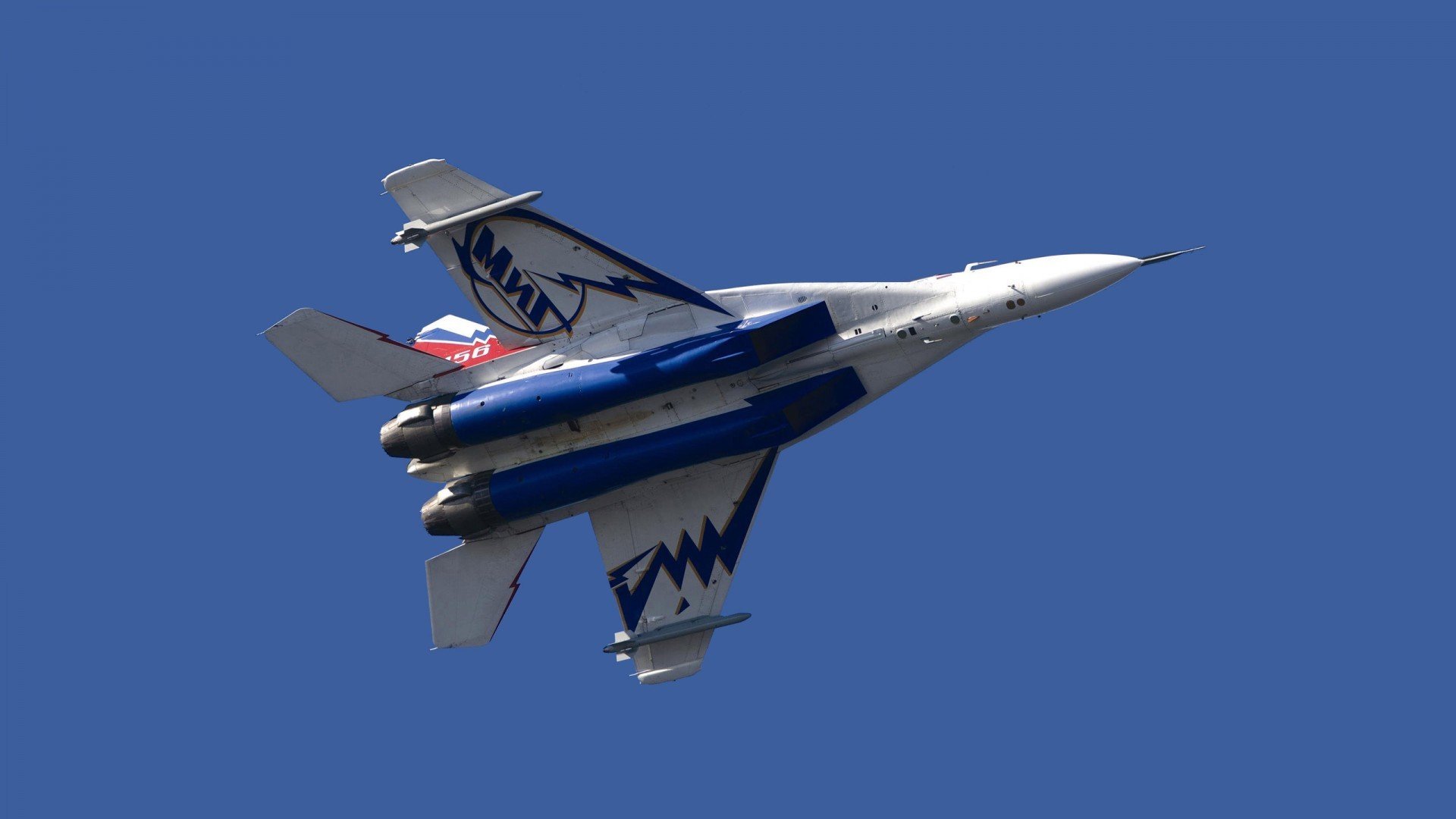 爱游戏下载-发展壮大基层体育社会组织，打通全民健身公共服务“最后一公里”