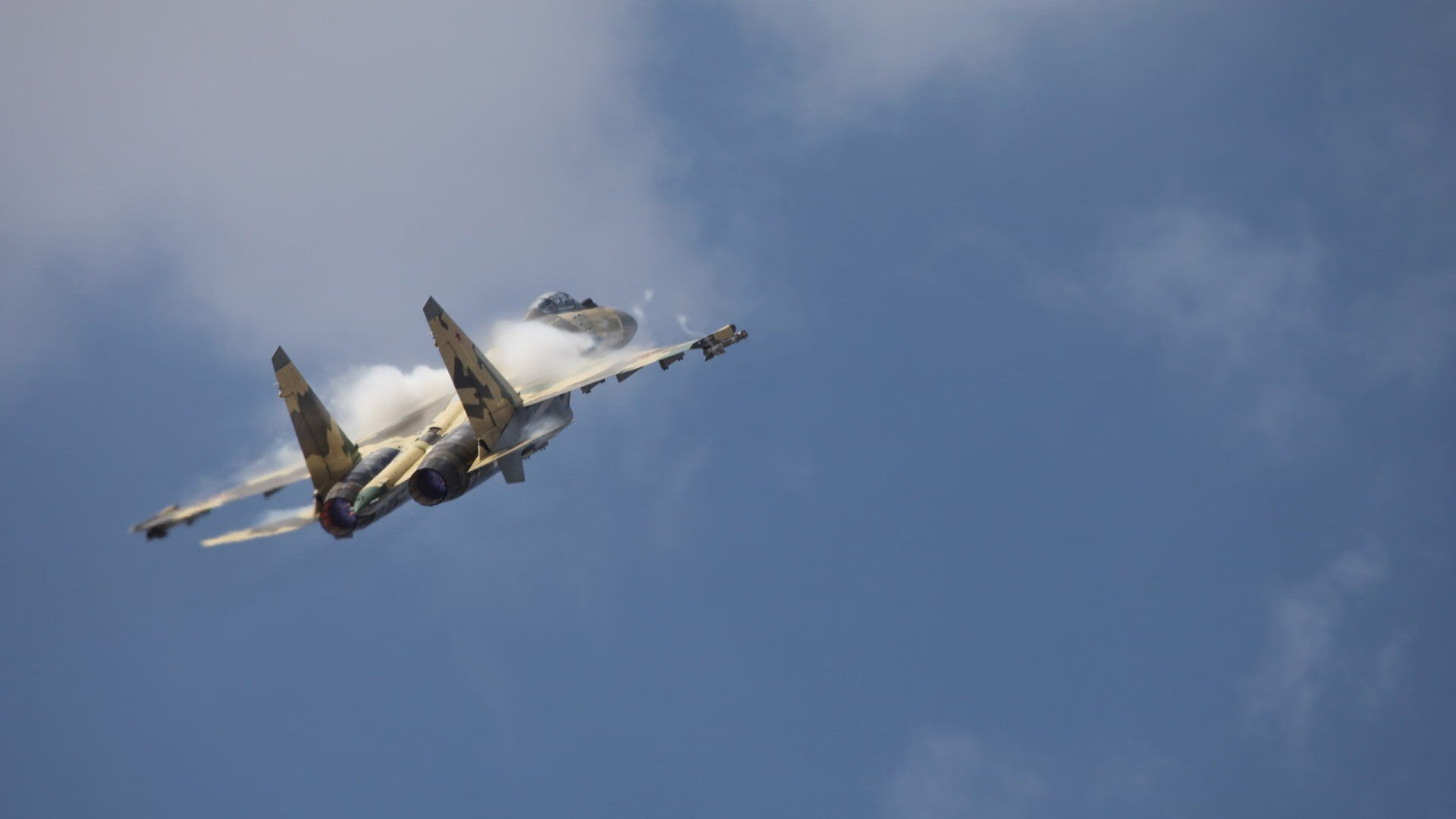 “高温、雷暴、密赛程:世界杯新模式仍需打磨”