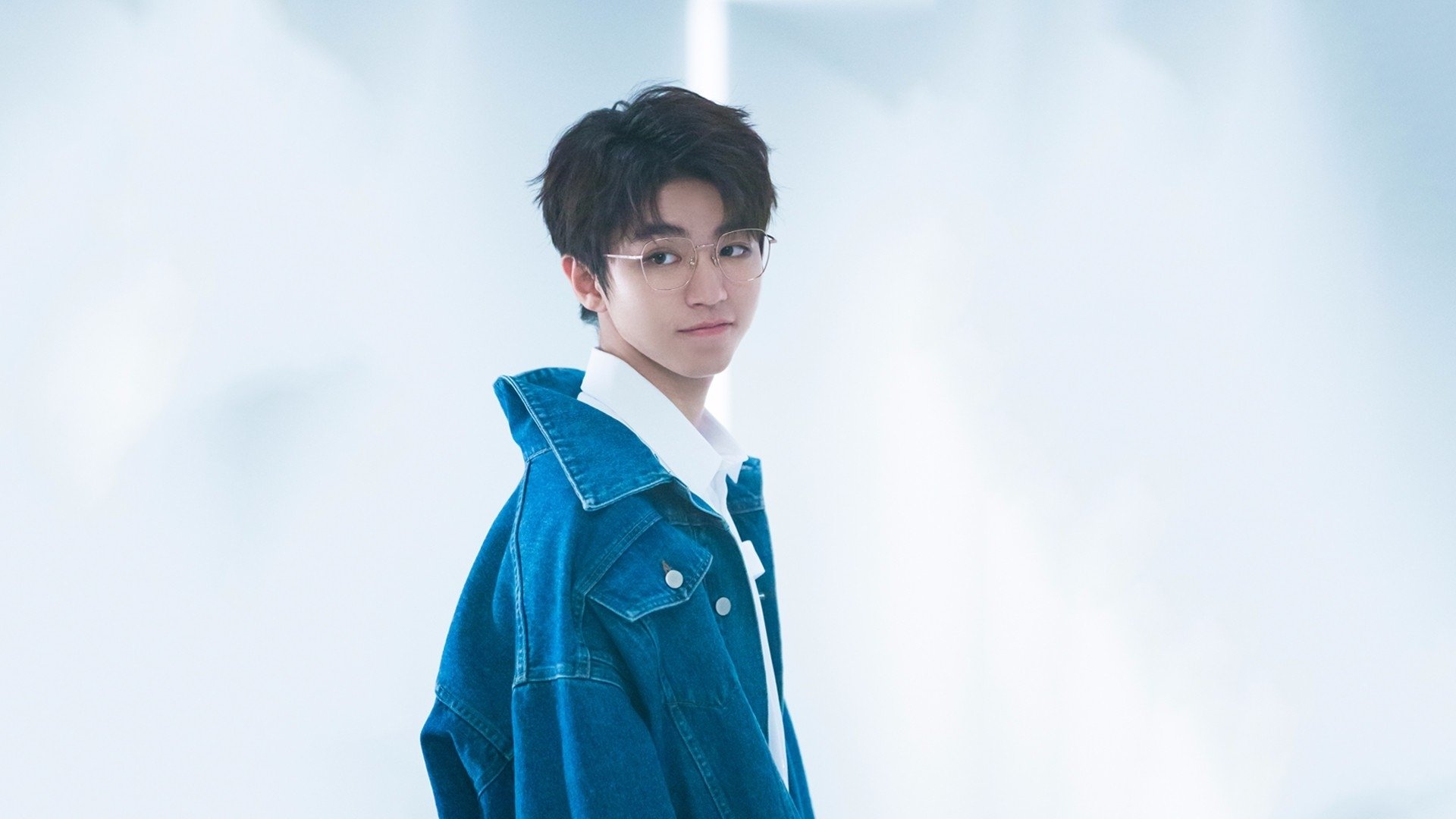 爱游戏体育app-冲刺时段划水动作连贯性增强，冲刺动作要领